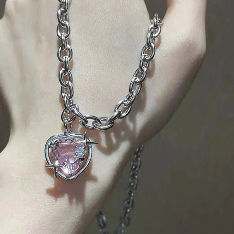 2023 Crystal Pink Heart Pendant Necklaces Chokers Ladies Girl Simple Y2K Pink White Zircon Love Elegant Necklace Women Jewelry