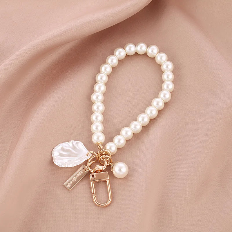 ZAKOL Cute Pearl Keychain for Women Girls Shiny Pearl Bead Shell Phone Bag Backpack Charm Accessory Car Key Key Chain Pendant